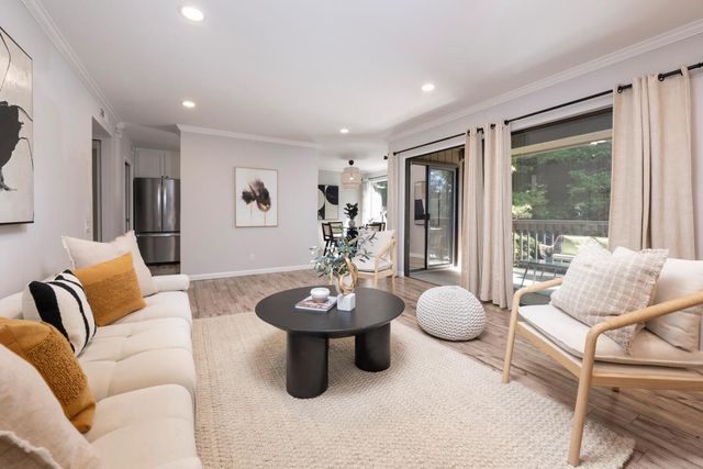 3316 Brittan Avenue 11, San Carlos, CA 94070