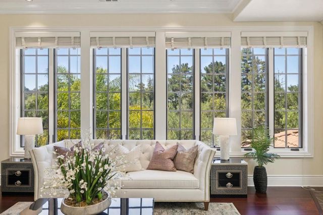 730 S El Monte Avenue, Los Altos, CA 94022