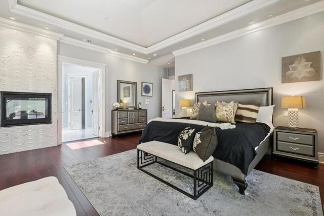 730 S El Monte Avenue, Los Altos, CA 94022