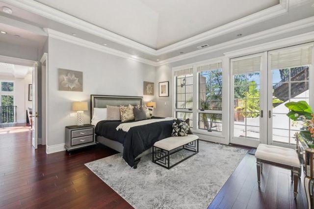 730 S El Monte Avenue, Los Altos, CA 94022