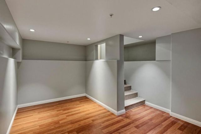 730 S El Monte Avenue, Los Altos, CA 94022