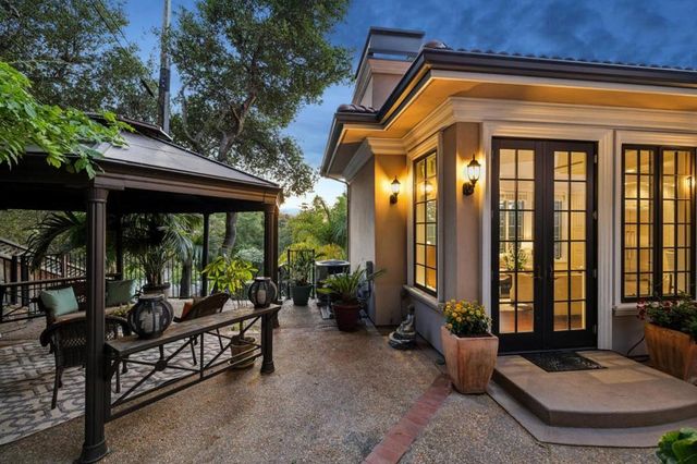 730 S El Monte Avenue, Los Altos, CA 94022