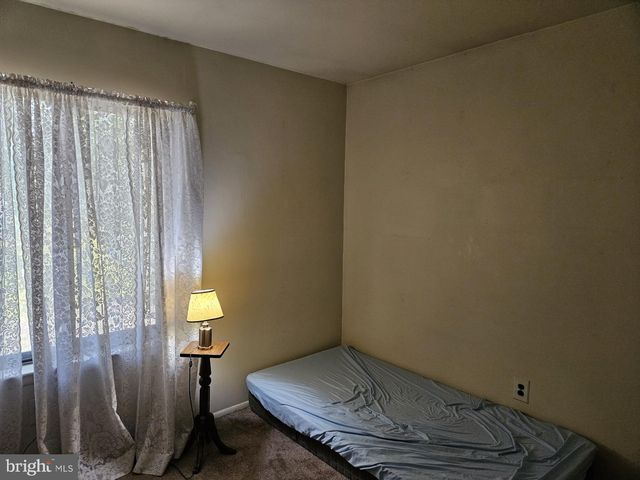 6 STAFFORD CT, Mount Holly, NJ 08060