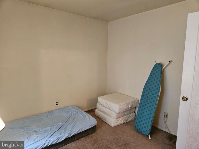 6 STAFFORD CT, Mount Holly, NJ 08060