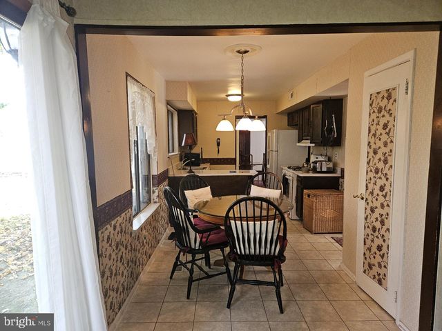 6 STAFFORD CT, Mount Holly, NJ 08060