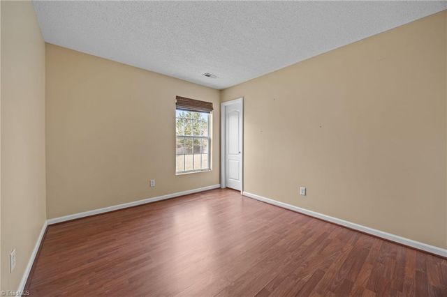 4043 Windstream Court, Jamestown, NC 27282