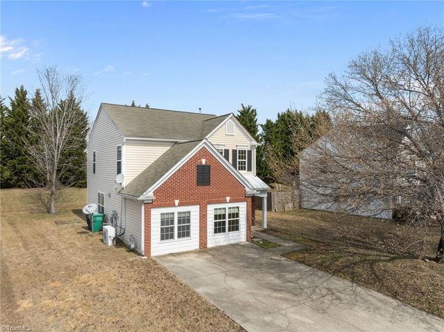 4043 Windstream Court, Jamestown, NC 27282