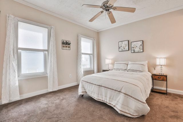 12 Linden Rd 12, Melrose, MA 02176