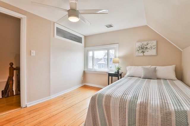 12 Linden Rd 12, Melrose, MA 02176