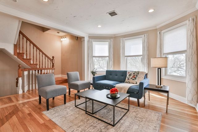 12 Linden Rd 12, Melrose, MA 02176