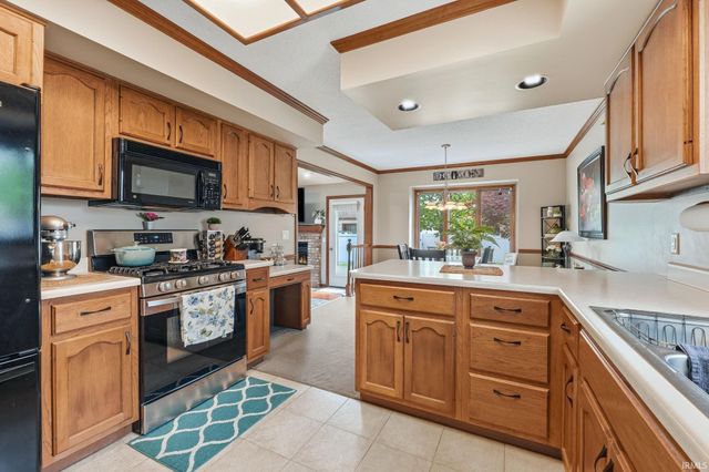 10804 Current Cove, Fort Wayne, IN 46845