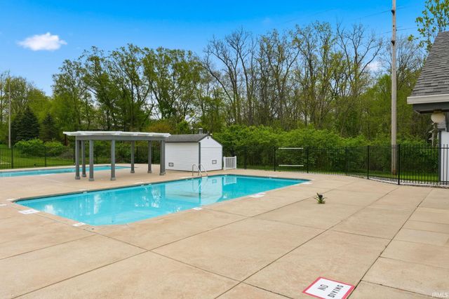 10804 Current Cove, Fort Wayne, IN 46845