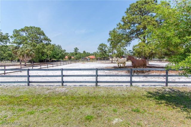 54th AVE NE, Naples, FL 34120