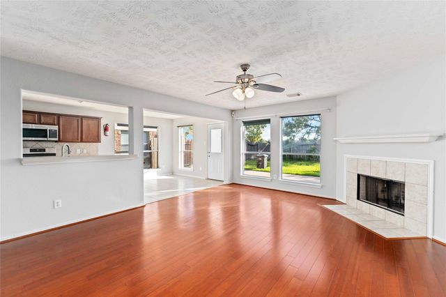 19914 Shore Meadows Lane, Richmond, TX 77407