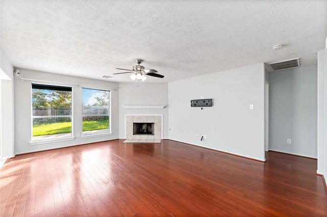 19914 Shore Meadows Lane, Richmond, TX 77407