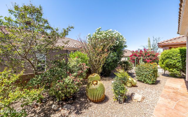 5069 W Desert Eagle Circle, Marana, AZ 85658