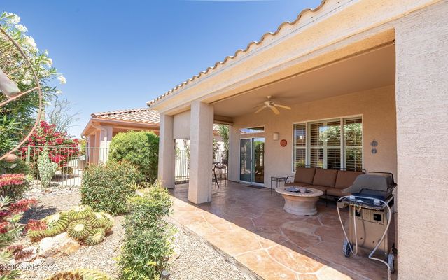 5069 W Desert Eagle Circle, Marana, AZ 85658