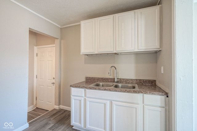 2406 Stuart Street, Indianapolis, IN 46218