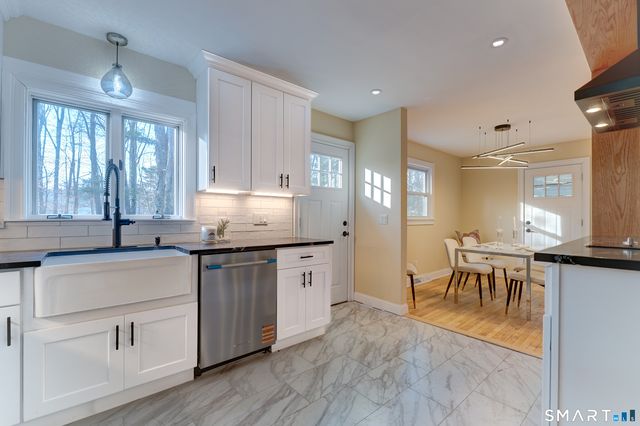 24 Evergreen Road, North Branford, CT 06472