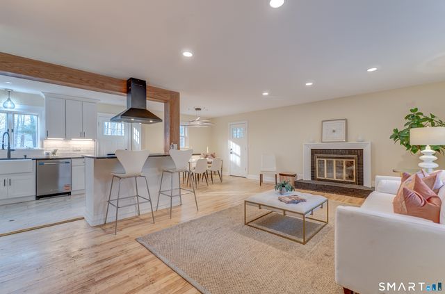 24 Evergreen Road, North Branford, CT 06472