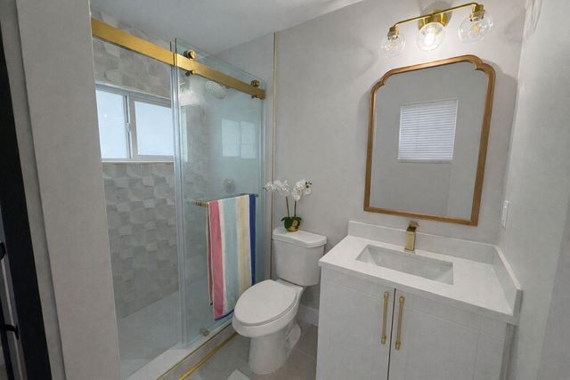 401 S 12th Street, Lantana, FL 33462