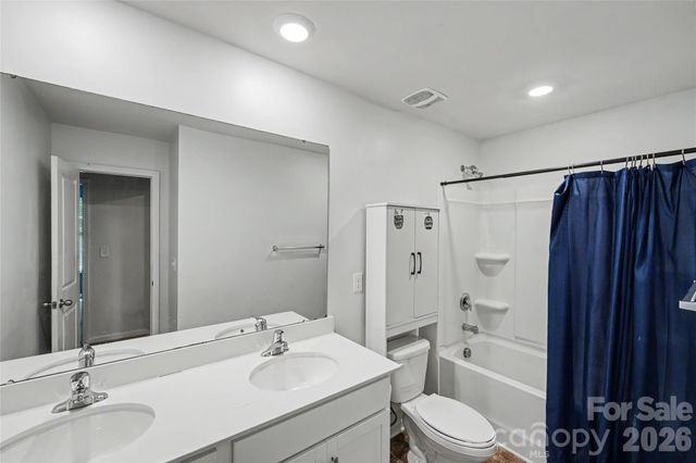 7217 Finnigan Road, Charlotte, NC 28215