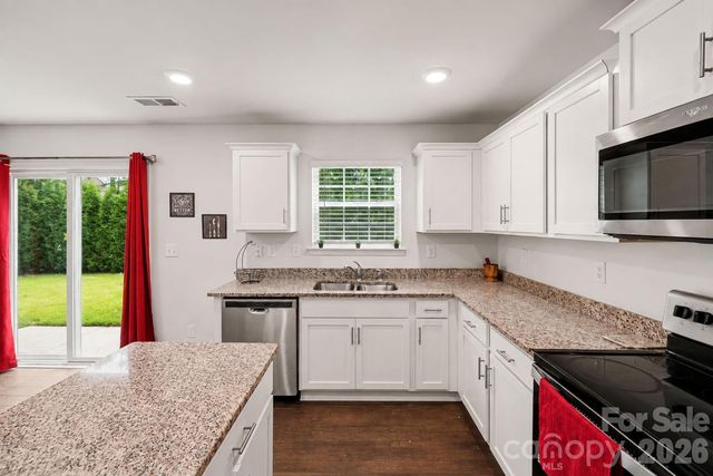 7217 Finnigan Road, Charlotte, NC 28215