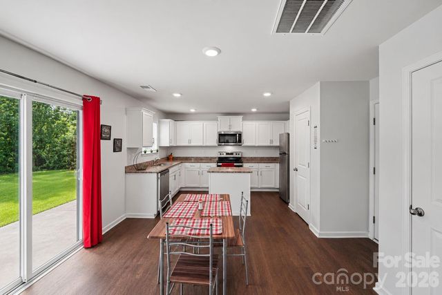 7217 Finnigan Road, Charlotte, NC 28215