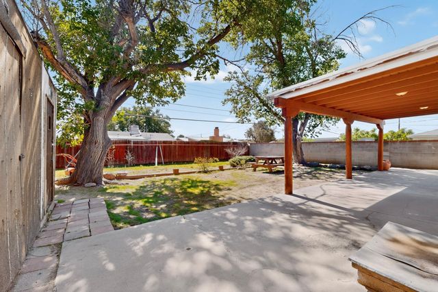 4016 Ponderosa Avenue NE, Albuquerque, NM 87110