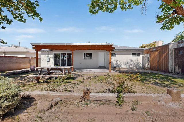 4016 Ponderosa Avenue NE, Albuquerque, NM 87110