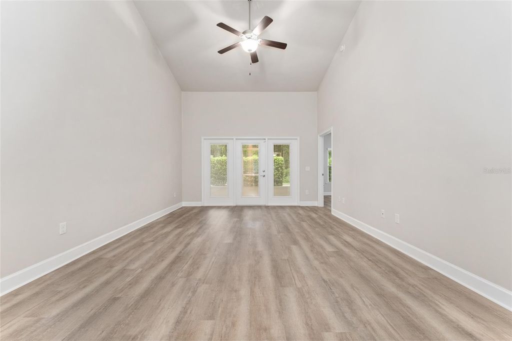 Image 29 of property listing at 1093 NW 126TH WAY, Newberry, FL 32669