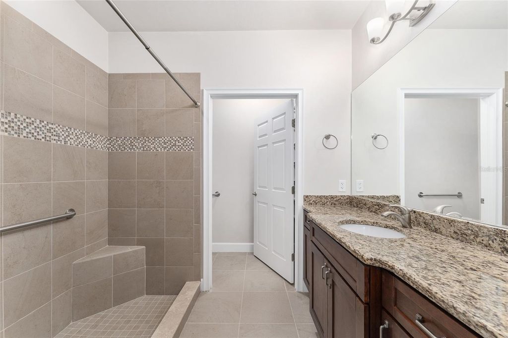 Image 34 of property listing at 1093 NW 126TH WAY, Newberry, FL 32669