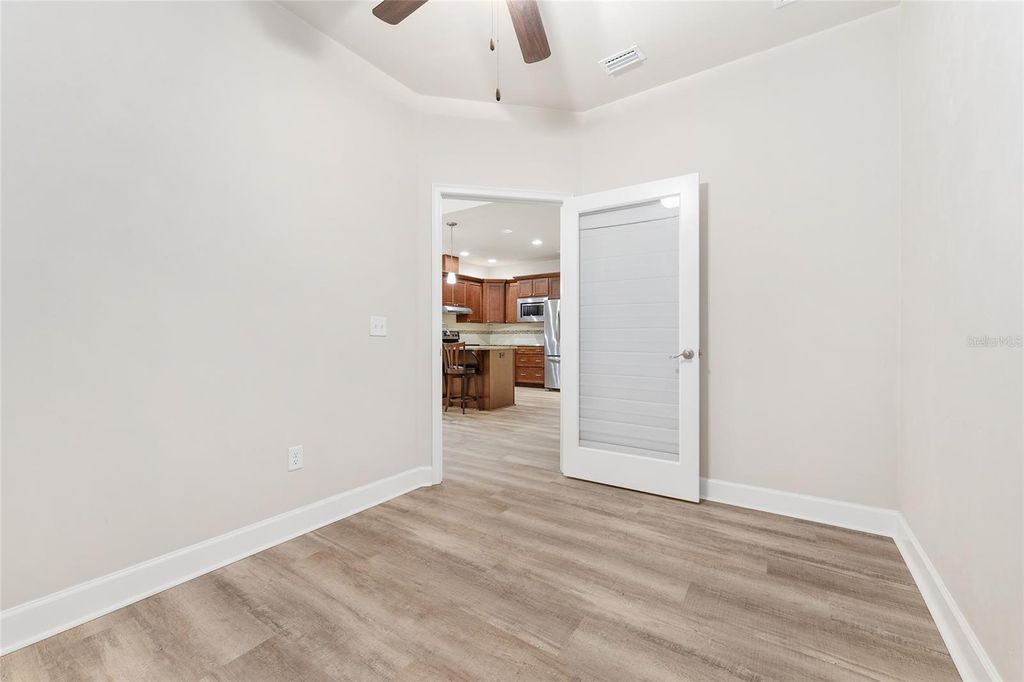 Image 42 of property listing at 1093 NW 126TH WAY, Newberry, FL 32669