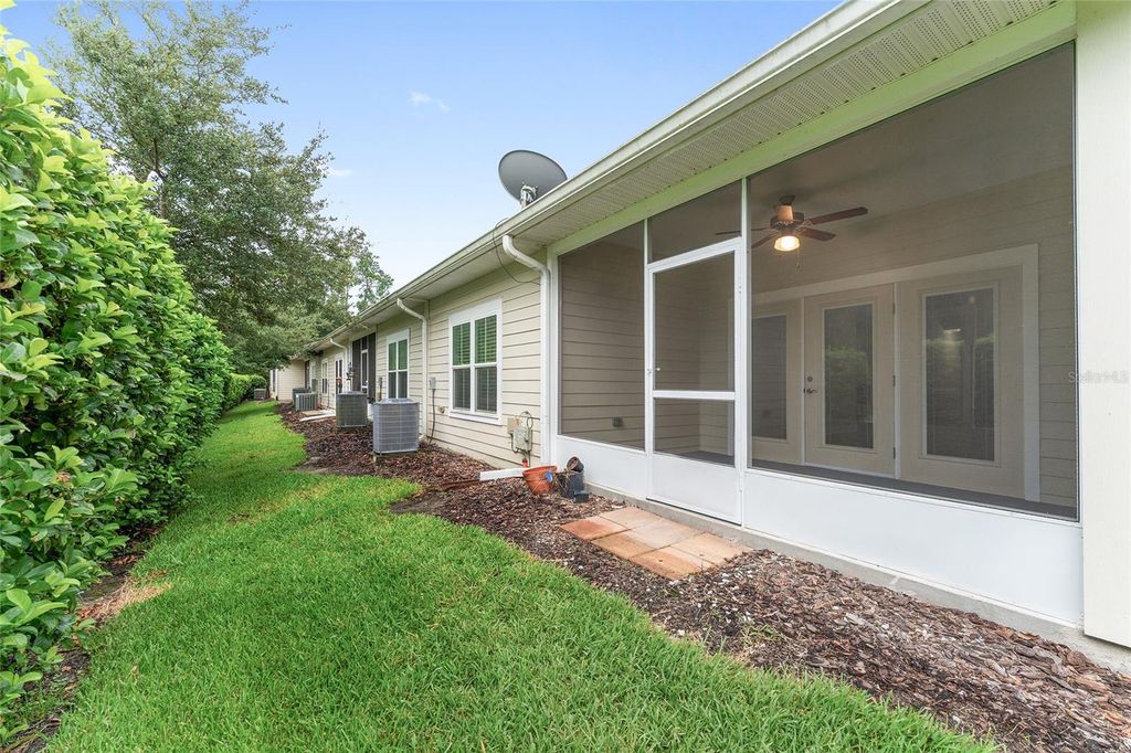 Image 54 of property listing at 1093 NW 126TH WAY, Newberry, FL 32669