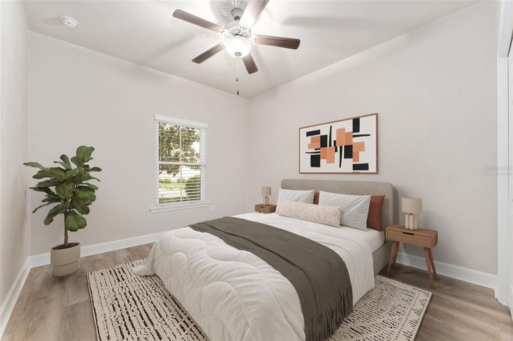 Image 10 of property listing at 1093 NW 126TH WAY, Newberry, FL 32669