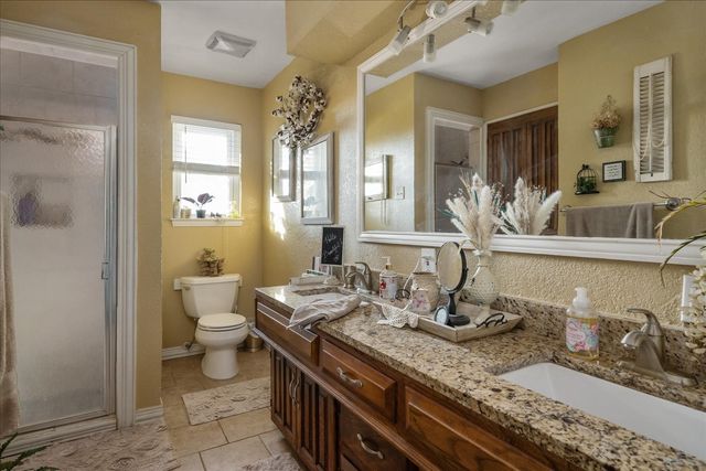 132 Curtis Lane, Quinlan, TX 75474