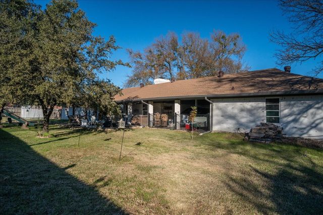 132 Curtis Lane, Quinlan, TX 75474