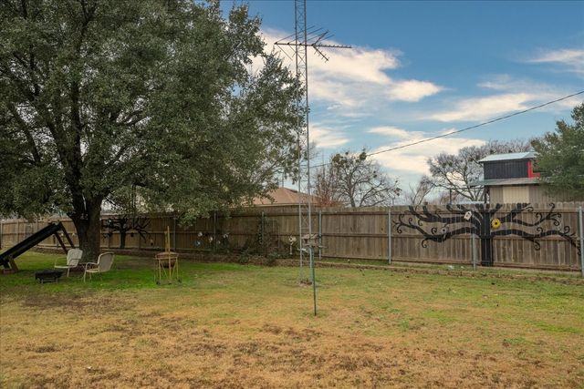 132 Curtis Lane, Quinlan, TX 75474
