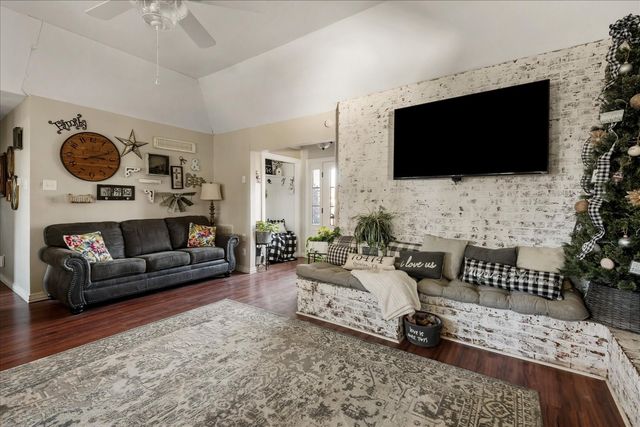 132 Curtis Lane, Quinlan, TX 75474