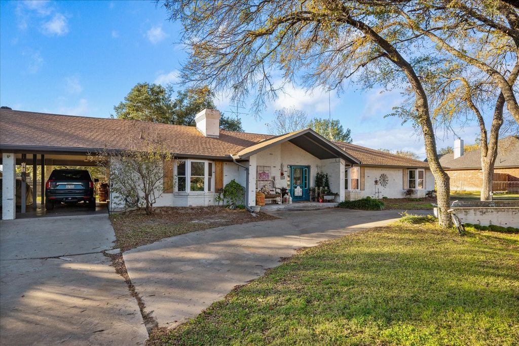 132 Curtis Lane, Quinlan, TX 75474