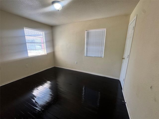 5415 Ennis St C, Houston, TX 77004