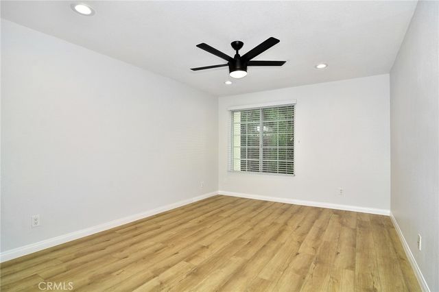 5515 Canoga Avenue 219, Woodland Hills, CA 91367