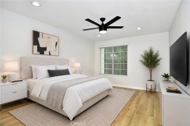 5515 Canoga Avenue 219, Woodland Hills, CA 91367