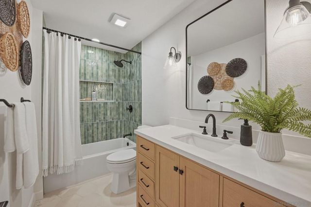 2644 La Costa Ave, Carlsbad, CA 92009