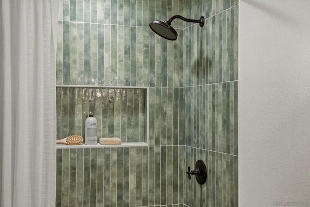 2644 La Costa Ave, Carlsbad, CA 92009