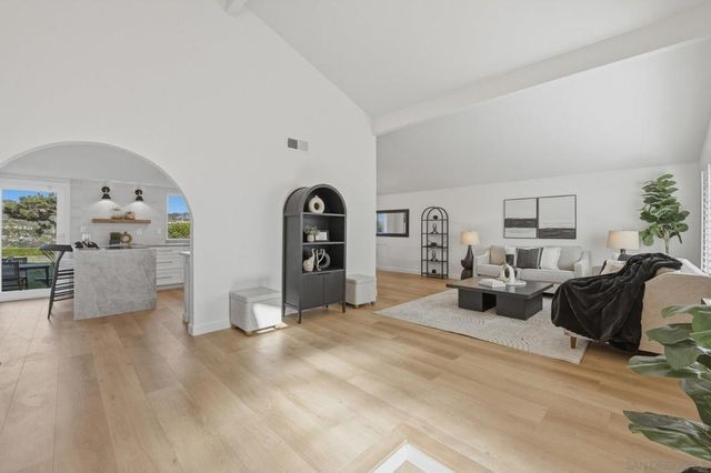 2644 La Costa Ave, Carlsbad, CA 92009