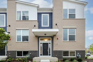 3s530 Cambridge Court, Warrenville, IL 60555