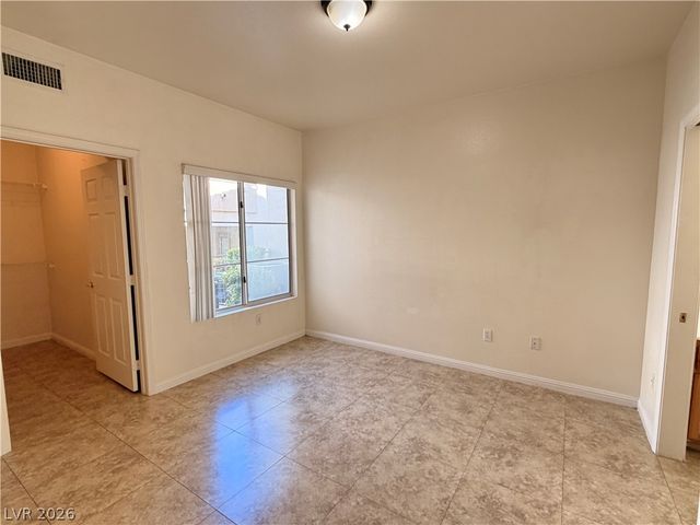 1311 Red Gable Lane 101, Las Vegas, NV 89144