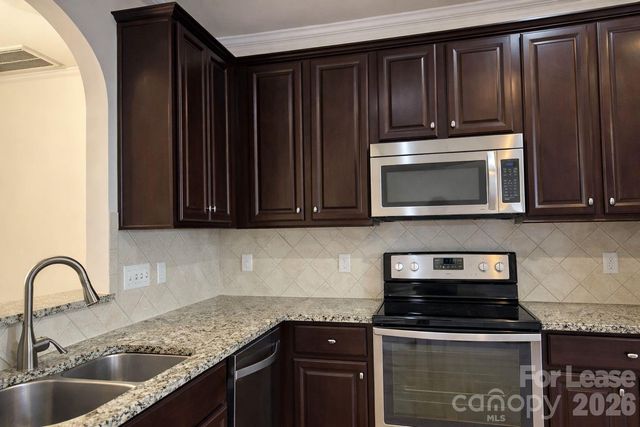 123 Leyton Loop F, Mooresville, NC 28117