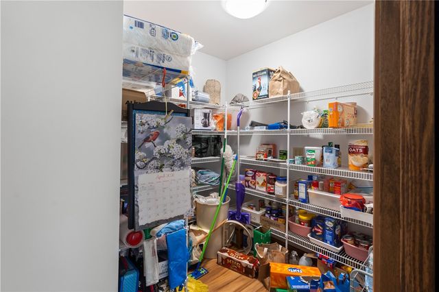 6568 Florence Ln, Livonia, NY 14487